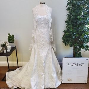 NIB Wedding Dress Cleaning and Preservation Kit